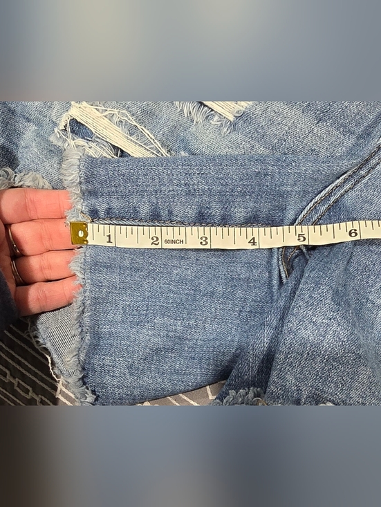 Judy Blue Distressed Denim Shorts Size 1XL - Picture 6 of 7